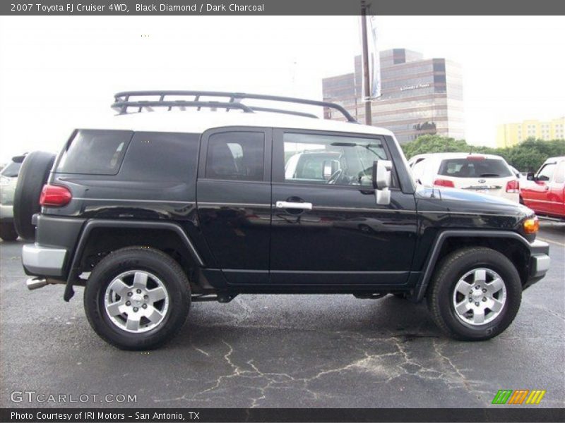 Black Diamond / Dark Charcoal 2007 Toyota FJ Cruiser 4WD