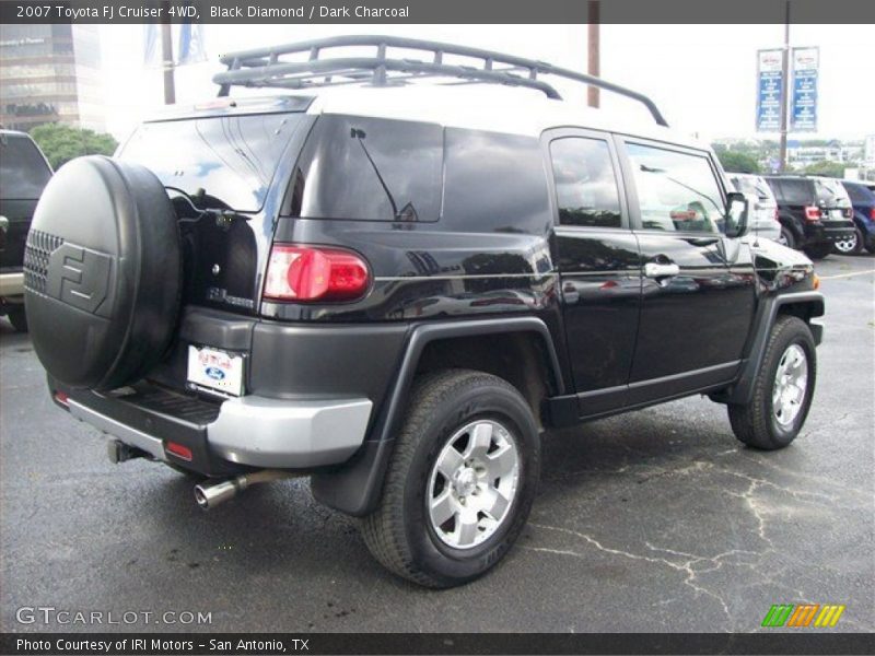 Black Diamond / Dark Charcoal 2007 Toyota FJ Cruiser 4WD
