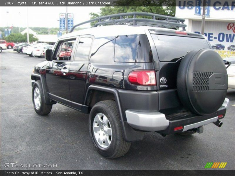 Black Diamond / Dark Charcoal 2007 Toyota FJ Cruiser 4WD