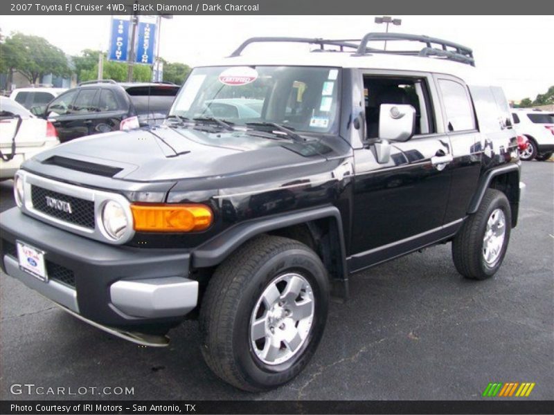 Black Diamond / Dark Charcoal 2007 Toyota FJ Cruiser 4WD