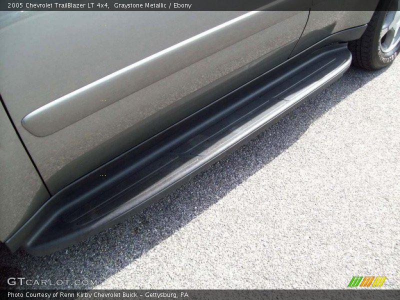 Graystone Metallic / Ebony 2005 Chevrolet TrailBlazer LT 4x4