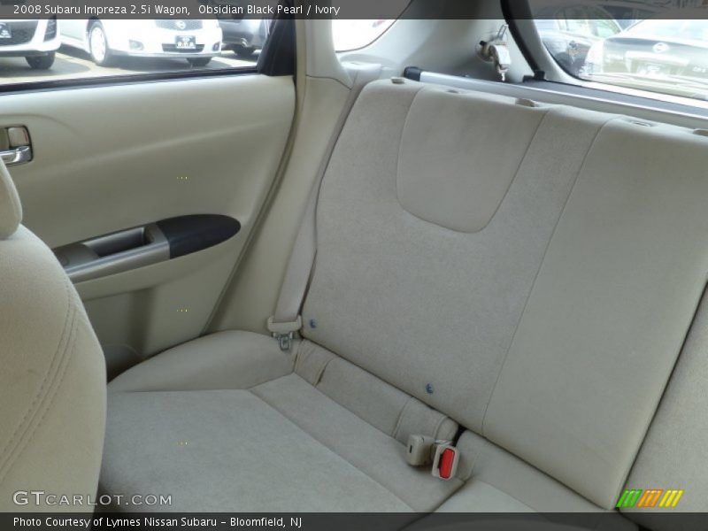 Obsidian Black Pearl / Ivory 2008 Subaru Impreza 2.5i Wagon