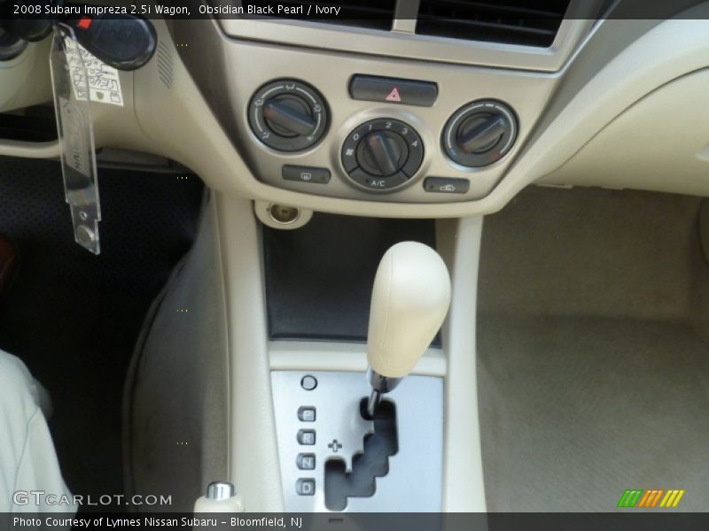 Obsidian Black Pearl / Ivory 2008 Subaru Impreza 2.5i Wagon