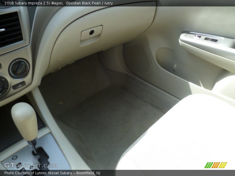 Obsidian Black Pearl / Ivory 2008 Subaru Impreza 2.5i Wagon