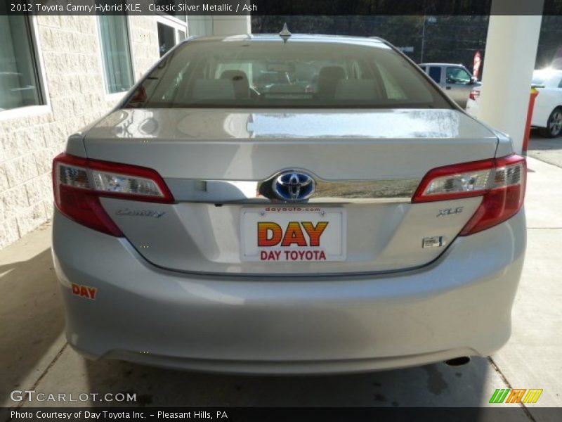 Classic Silver Metallic / Ash 2012 Toyota Camry Hybrid XLE
