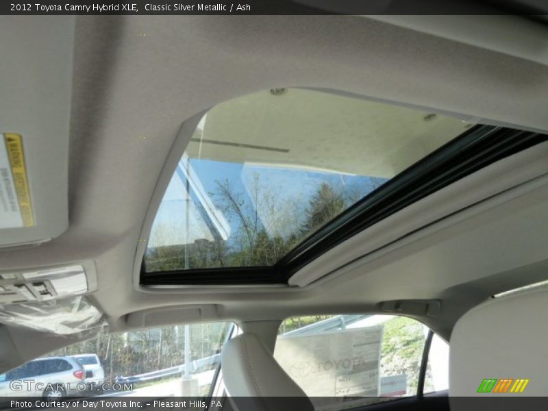 Classic Silver Metallic / Ash 2012 Toyota Camry Hybrid XLE