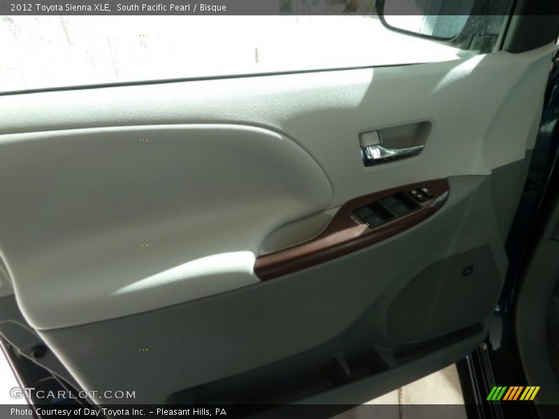 South Pacific Pearl / Bisque 2012 Toyota Sienna XLE