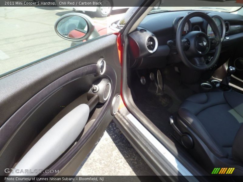 Chili Red / Carbon Black 2011 Mini Cooper S Hardtop