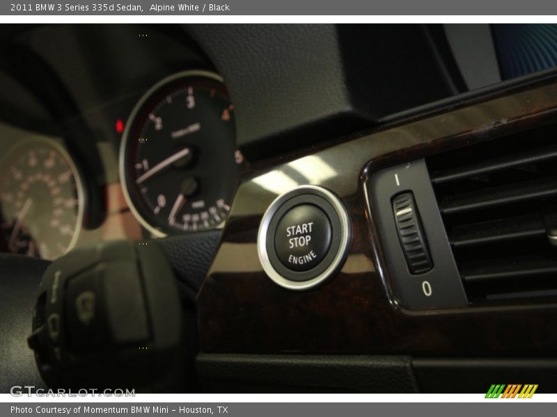 Alpine White / Black 2011 BMW 3 Series 335d Sedan