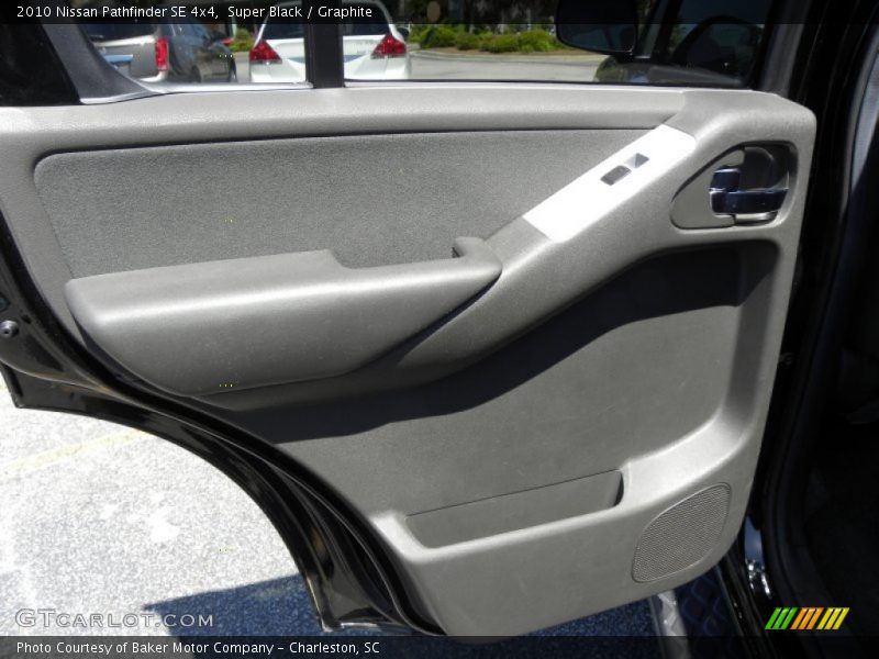 Super Black / Graphite 2010 Nissan Pathfinder SE 4x4