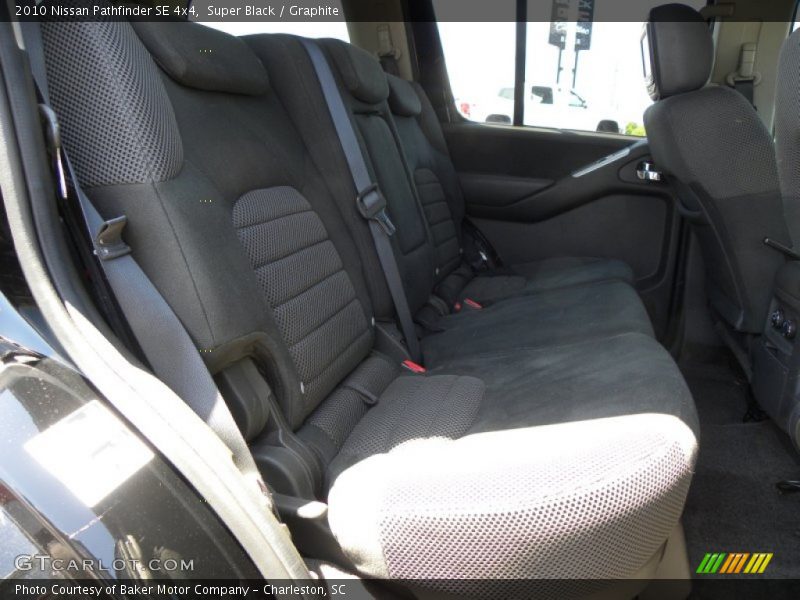 Super Black / Graphite 2010 Nissan Pathfinder SE 4x4