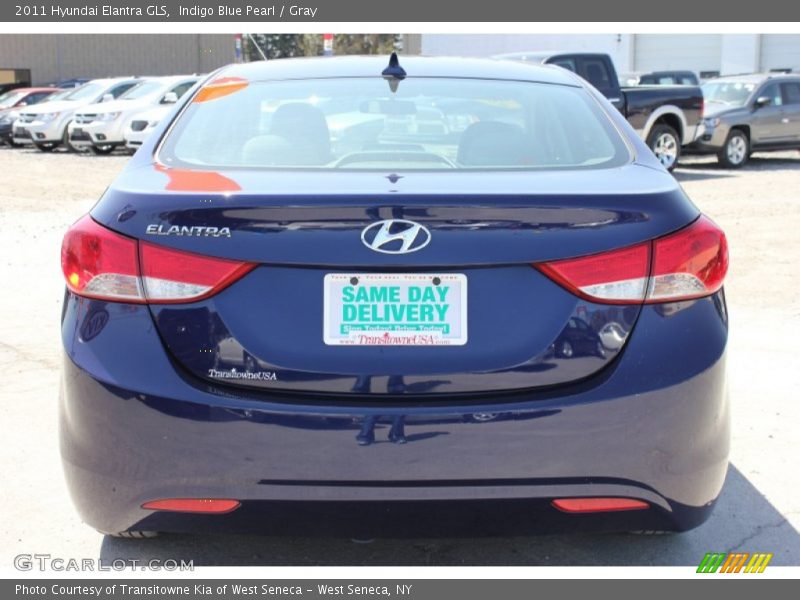 Indigo Blue Pearl / Gray 2011 Hyundai Elantra GLS