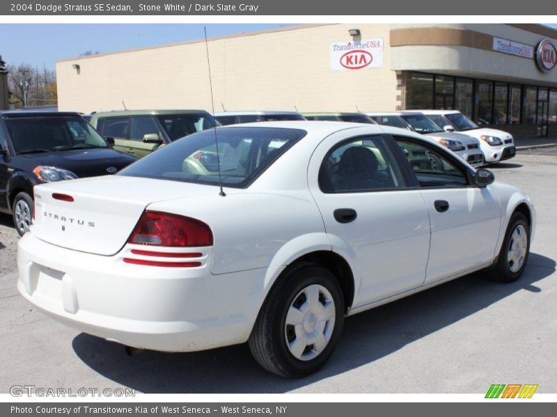 Stone White / Dark Slate Gray 2004 Dodge Stratus SE Sedan