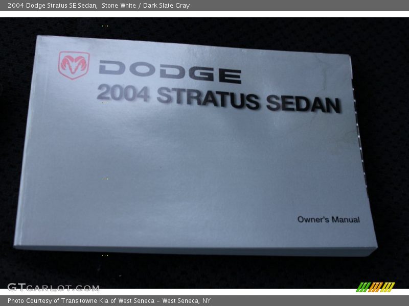 Stone White / Dark Slate Gray 2004 Dodge Stratus SE Sedan