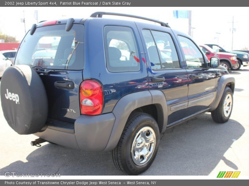 Patriot Blue Pearlcoat / Dark Slate Gray 2002 Jeep Liberty Sport 4x4