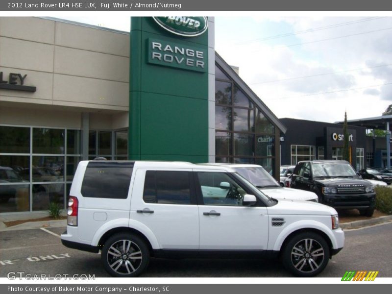 Fuji White / Almond/Nutmeg 2012 Land Rover LR4 HSE LUX