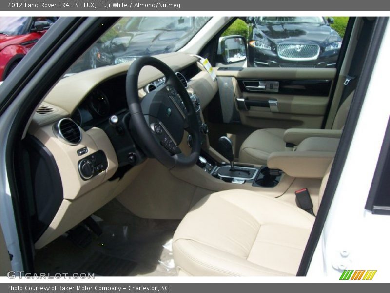 Fuji White / Almond/Nutmeg 2012 Land Rover LR4 HSE LUX