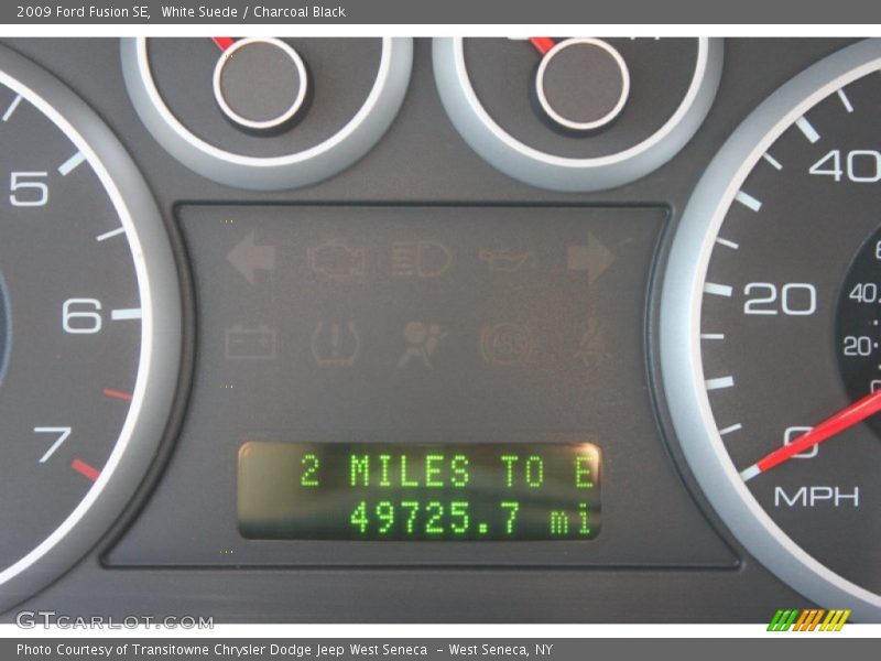 White Suede / Charcoal Black 2009 Ford Fusion SE