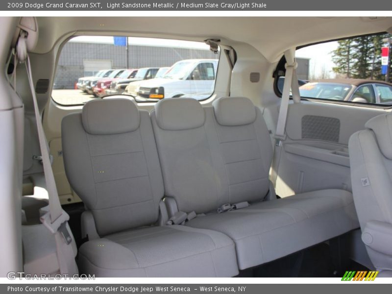 Light Sandstone Metallic / Medium Slate Gray/Light Shale 2009 Dodge Grand Caravan SXT
