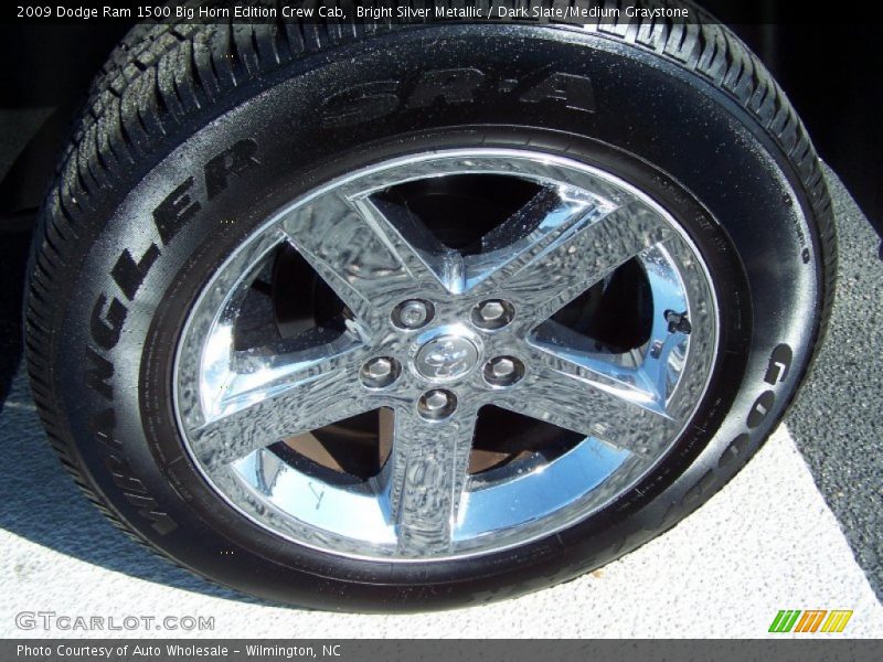 Bright Silver Metallic / Dark Slate/Medium Graystone 2009 Dodge Ram 1500 Big Horn Edition Crew Cab