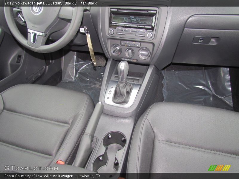 Black / Titan Black 2012 Volkswagen Jetta SE Sedan