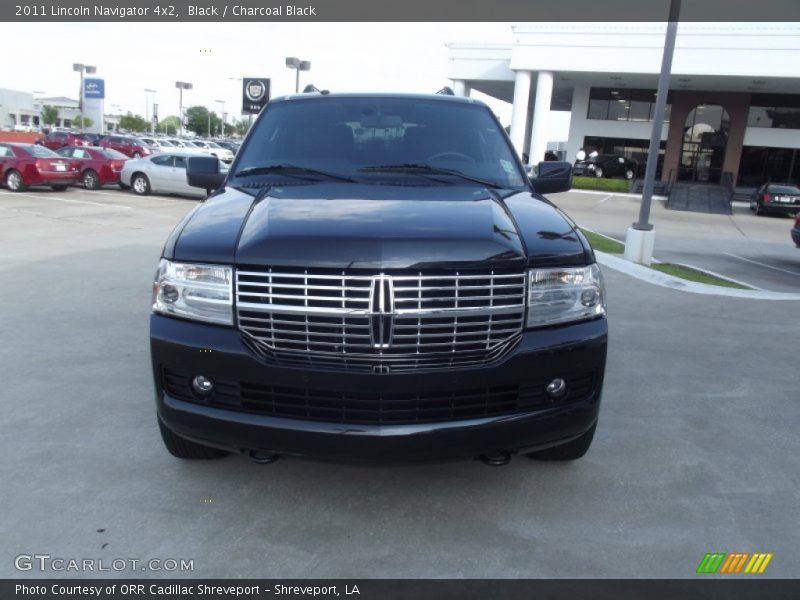 Black / Charcoal Black 2011 Lincoln Navigator 4x2