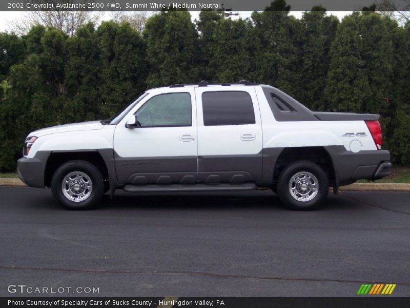 Summit White / Medium Neutral 2002 Chevrolet Avalanche 2500 4WD