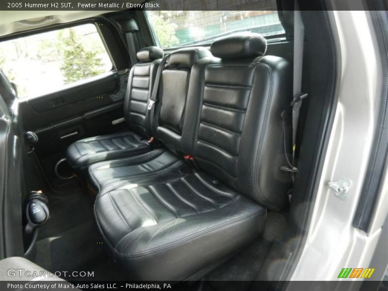 Pewter Metallic / Ebony Black 2005 Hummer H2 SUT