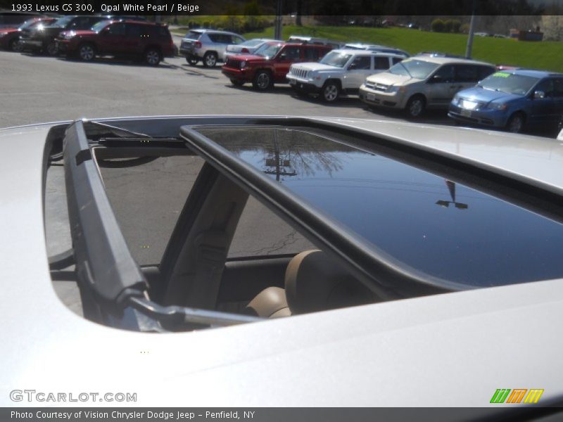 Opal White Pearl / Beige 1993 Lexus GS 300