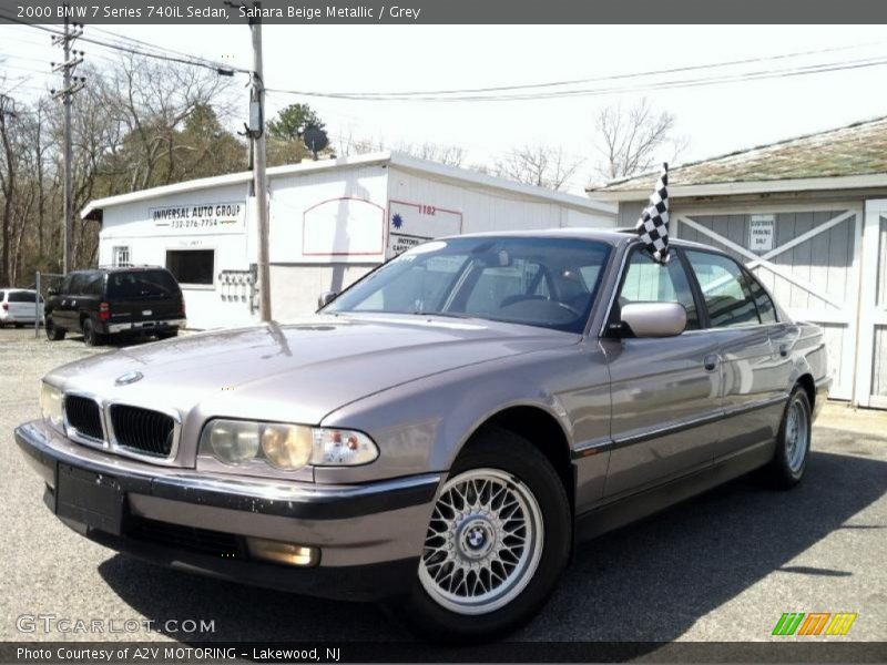 Sahara Beige Metallic / Grey 2000 BMW 7 Series 740iL Sedan