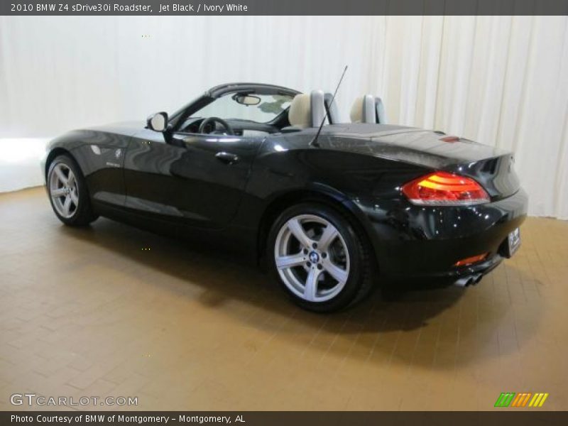 Jet Black / Ivory White 2010 BMW Z4 sDrive30i Roadster