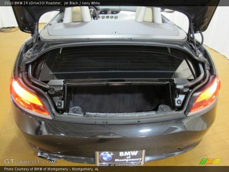 Jet Black / Ivory White 2010 BMW Z4 sDrive30i Roadster