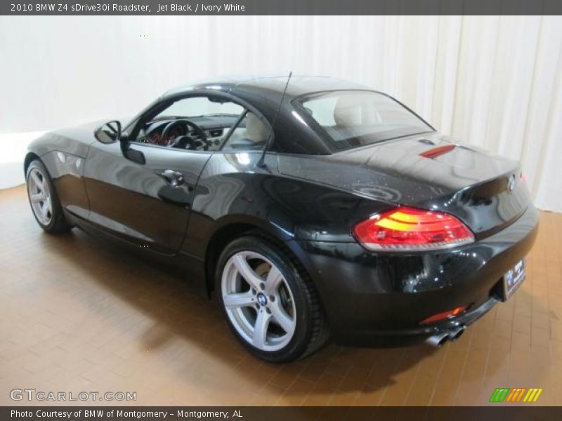 Jet Black / Ivory White 2010 BMW Z4 sDrive30i Roadster