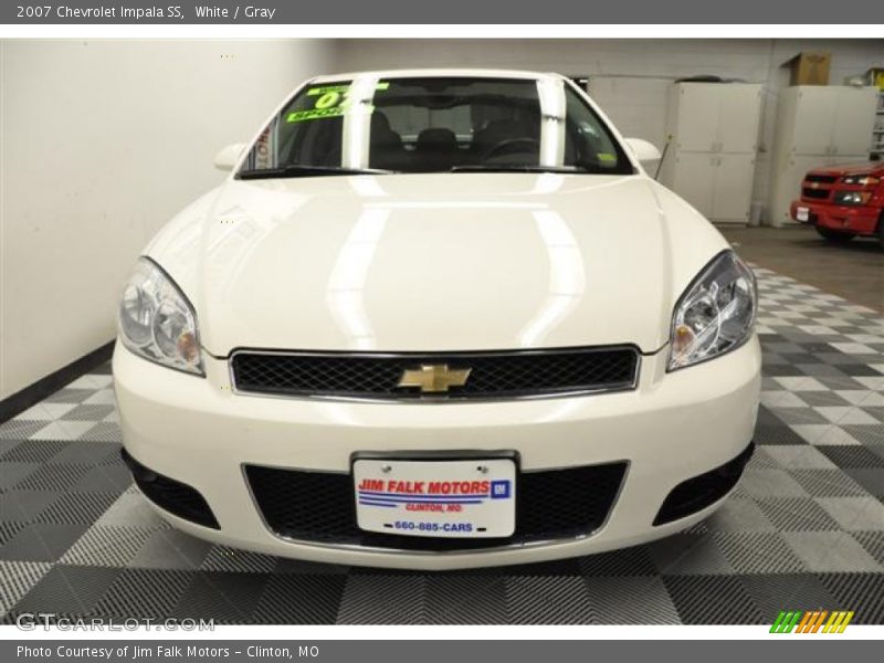 White / Gray 2007 Chevrolet Impala SS