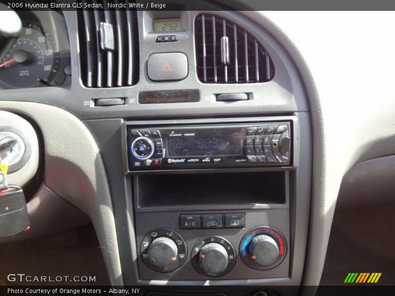 Nordic White / Beige 2006 Hyundai Elantra GLS Sedan