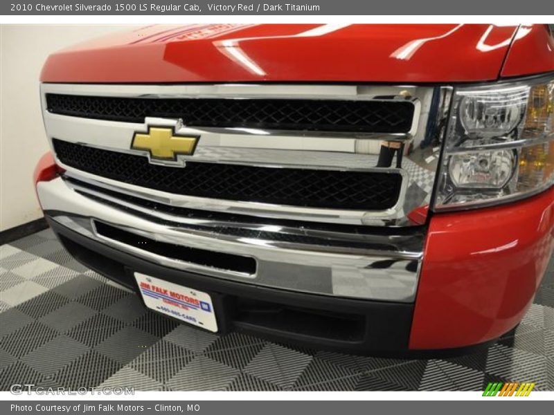 Victory Red / Dark Titanium 2010 Chevrolet Silverado 1500 LS Regular Cab