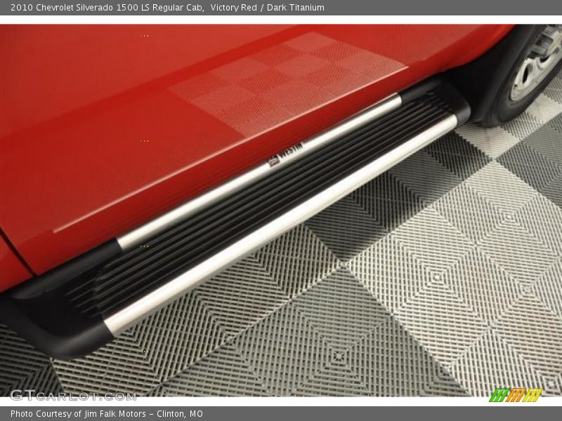 Victory Red / Dark Titanium 2010 Chevrolet Silverado 1500 LS Regular Cab