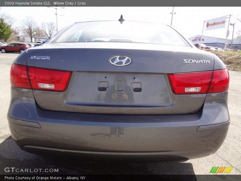 Willow Gray / Gray 2009 Hyundai Sonata GLS