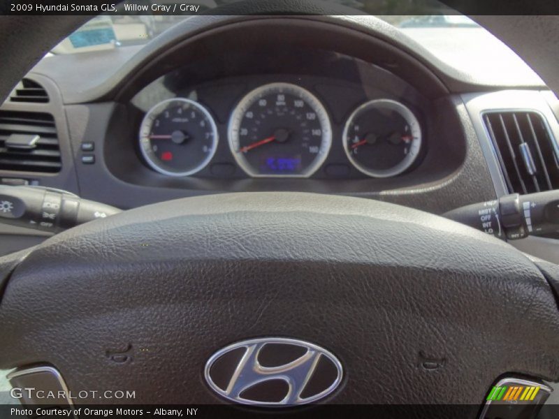 Willow Gray / Gray 2009 Hyundai Sonata GLS