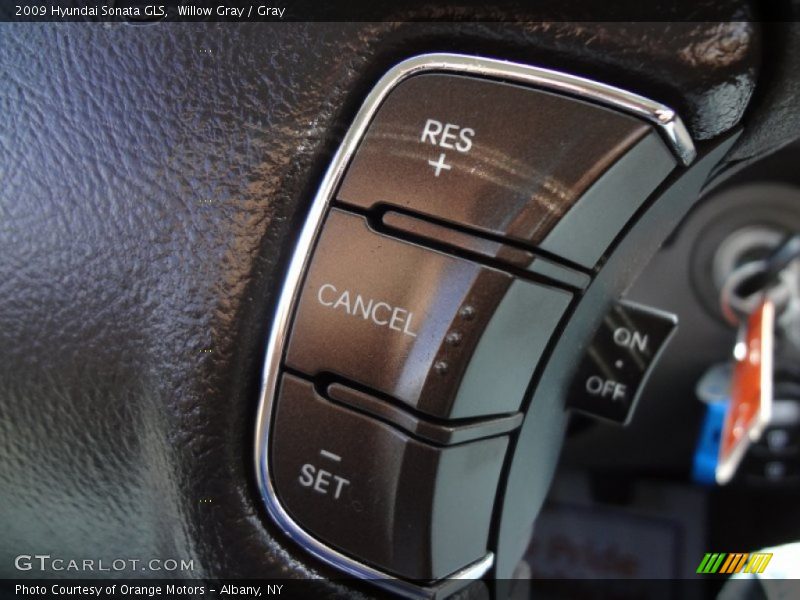 Willow Gray / Gray 2009 Hyundai Sonata GLS