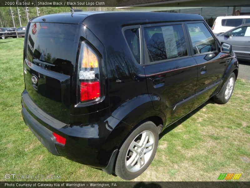 Shadow Black / Black Soul Logo Cloth 2010 Kia Soul +