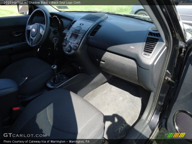 Shadow Black / Black Soul Logo Cloth 2010 Kia Soul +