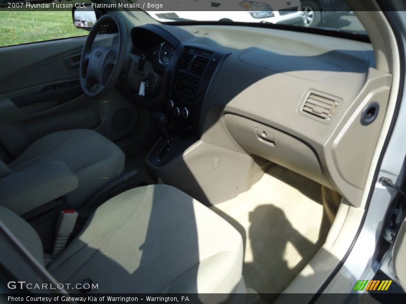 Platinum Metallic / Beige 2007 Hyundai Tucson GLS