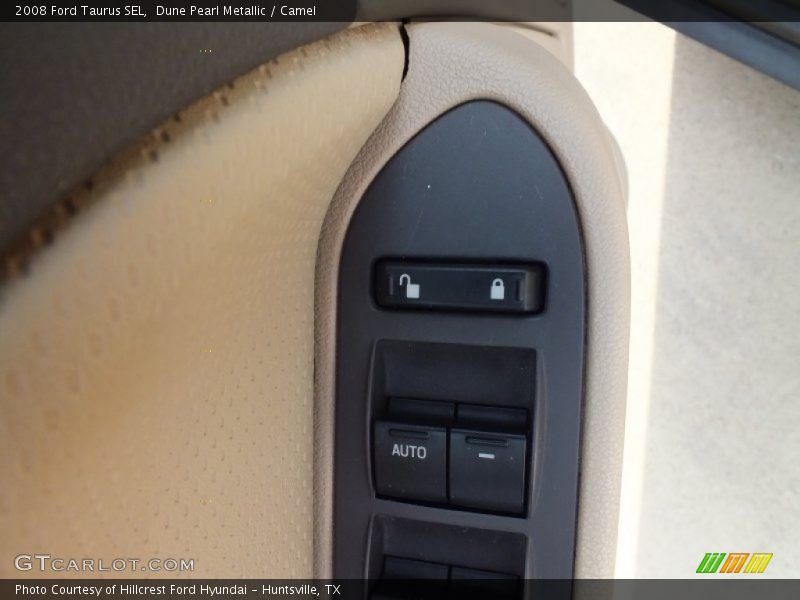 Dune Pearl Metallic / Camel 2008 Ford Taurus SEL