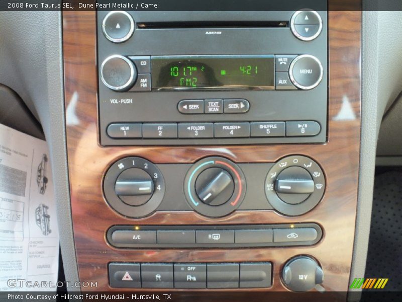 Dune Pearl Metallic / Camel 2008 Ford Taurus SEL