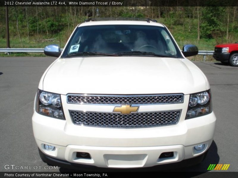 White Diamond Tricoat / Ebony 2012 Chevrolet Avalanche LTZ 4x4