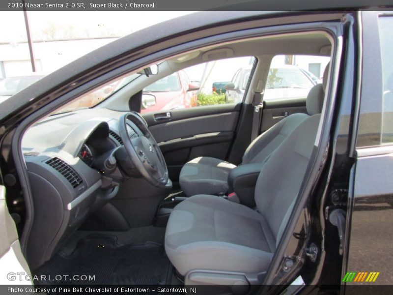 Super Black / Charcoal 2010 Nissan Sentra 2.0 SR