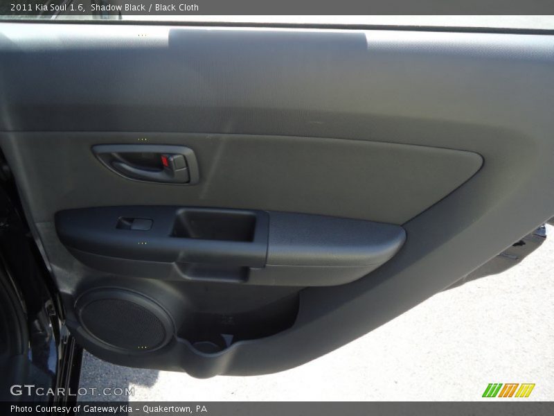 Shadow Black / Black Cloth 2011 Kia Soul 1.6