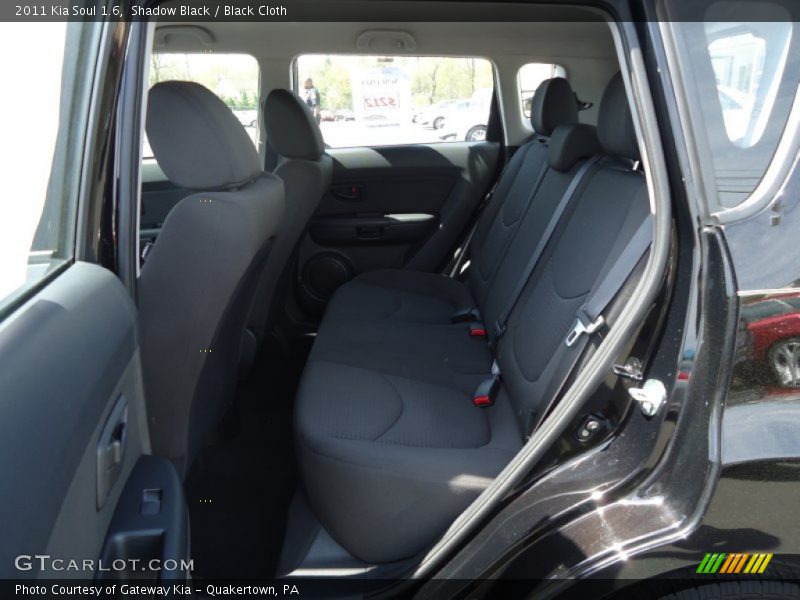 Shadow Black / Black Cloth 2011 Kia Soul 1.6