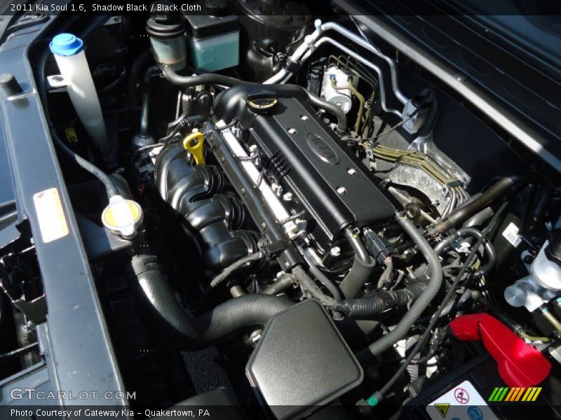 Shadow Black / Black Cloth 2011 Kia Soul 1.6